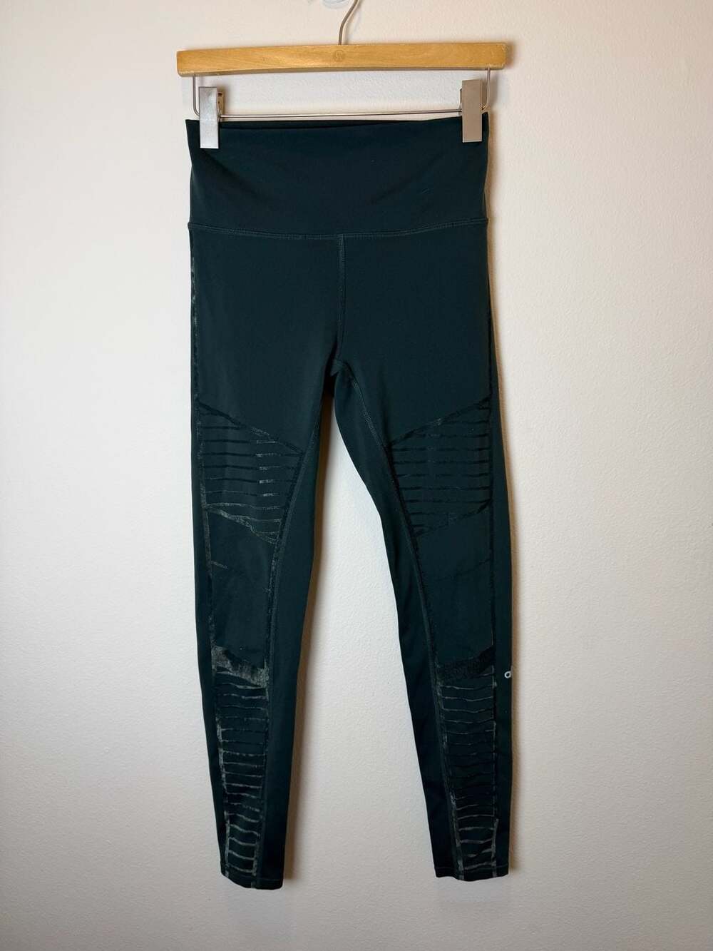 Alo Yoga Women's High-Waist Moto Legging Dark Green Size M